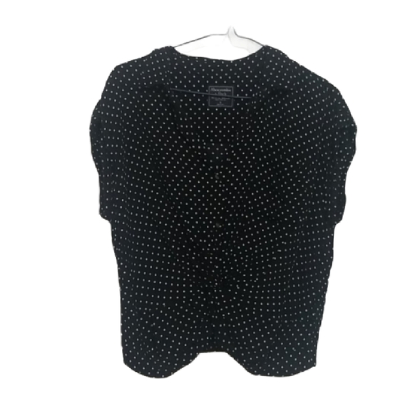 Abercrombie & Fitch Tops - Abercrombie & Fitch Twist Front Polka Dot Blouse